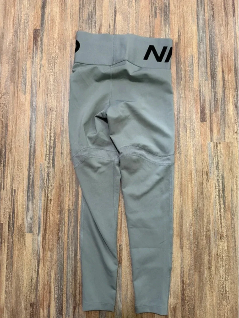 Nike Pro leggings size small
